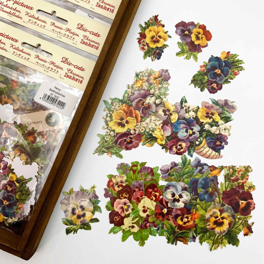 Beautiful Pansies Loose Flowers Paper Scrap Pack